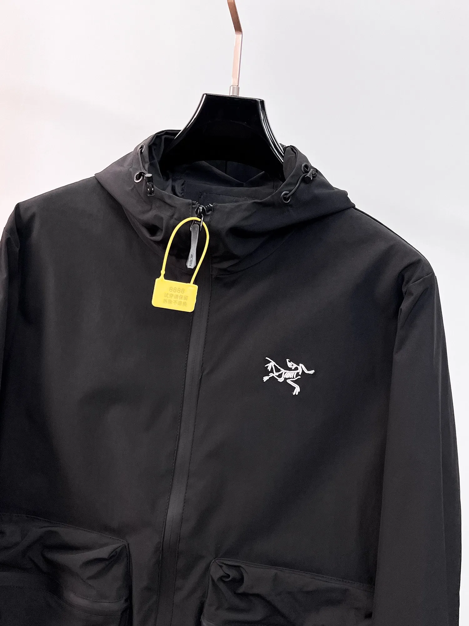 Same Style， ， 2026 New Arrival ， Original Premium Breathable ， ， ， Quality。 ， Sizes：M～3XL